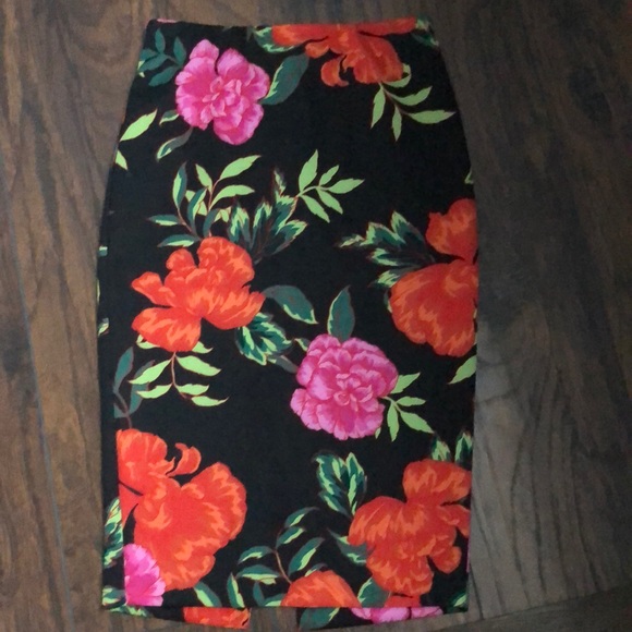 Express skirt - Picture 2 of 5